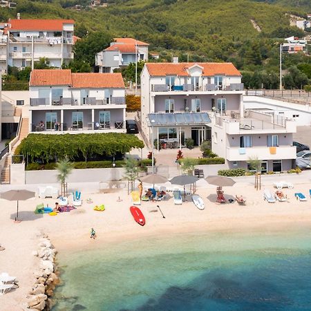 Seaside Luxury Suites Podstrana Luaran gambar