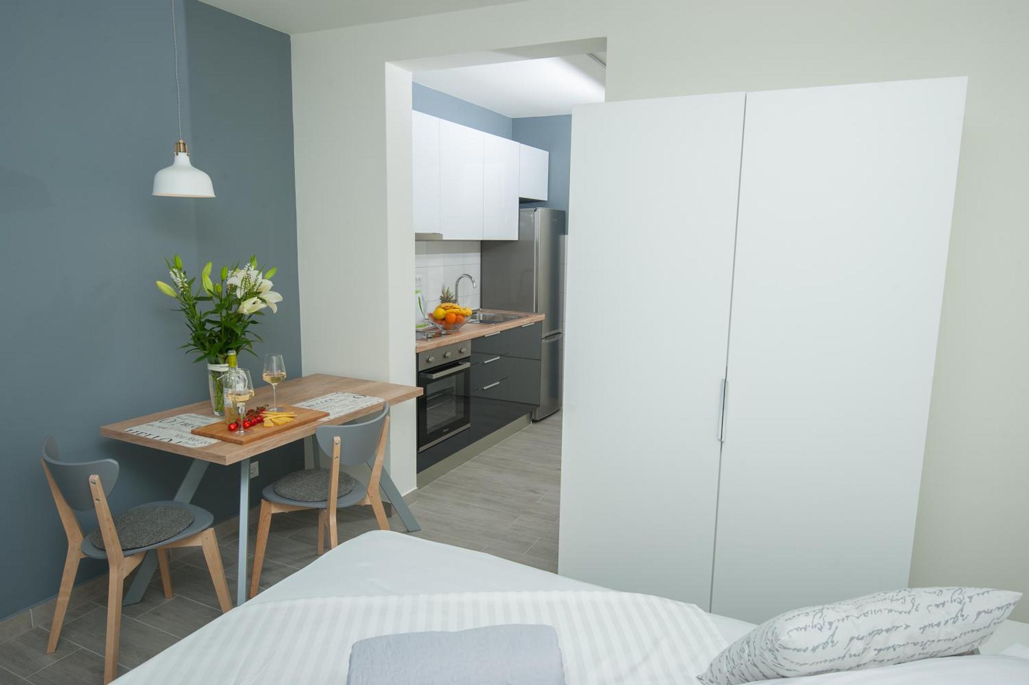 Seaside Luxury Suites Podstrana Bilik gambar