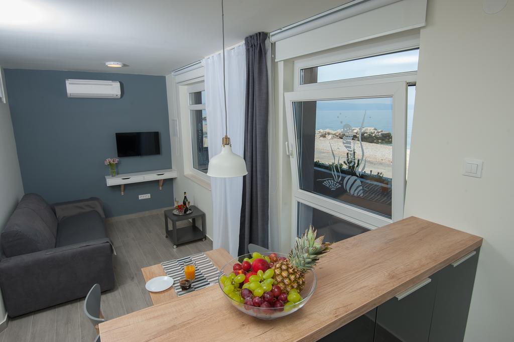 Seaside Luxury Suites Podstrana Luaran gambar