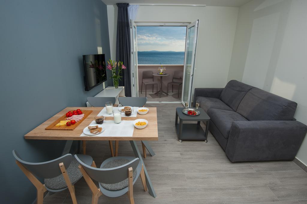 Seaside Luxury Suites Podstrana Luaran gambar