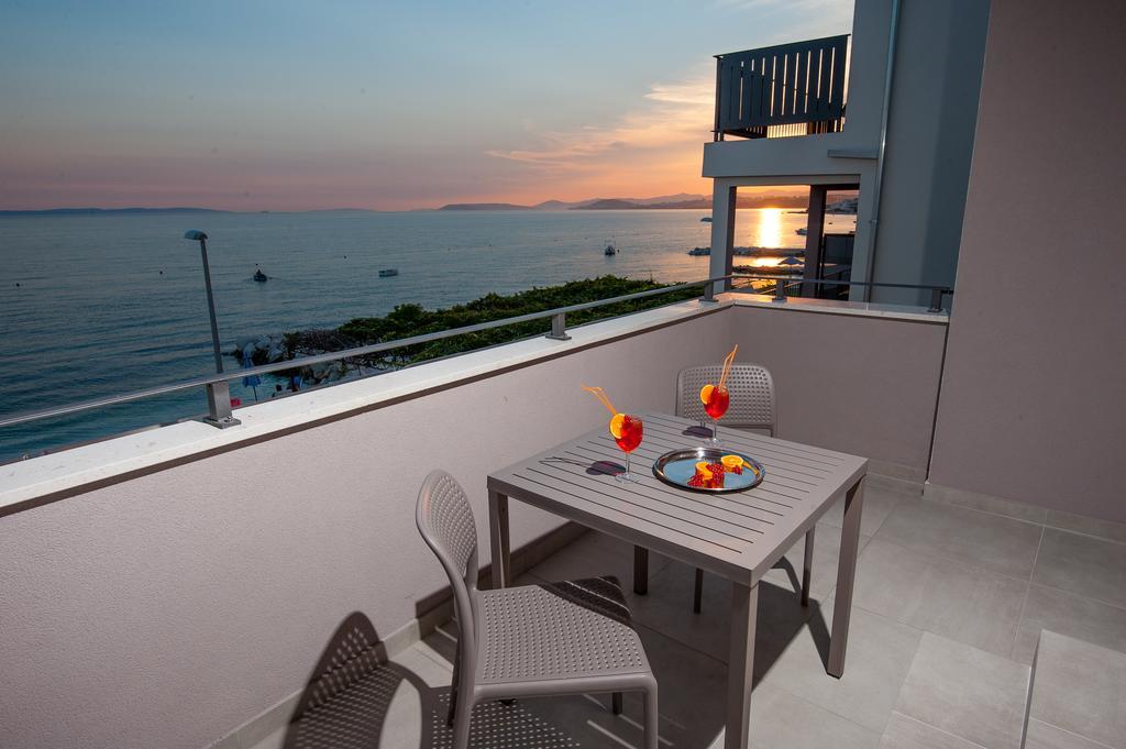 Seaside Luxury Suites Podstrana Luaran gambar