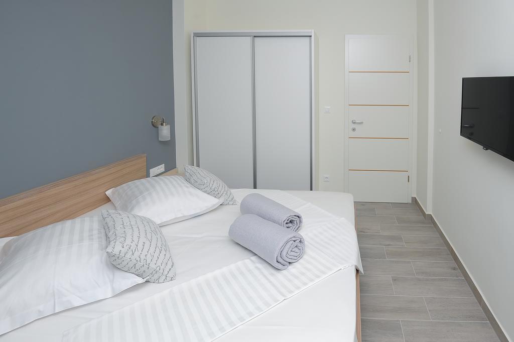 Seaside Luxury Suites Podstrana Luaran gambar