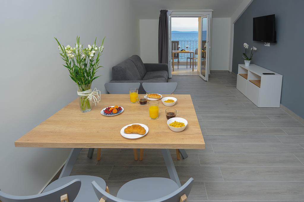 Seaside Luxury Suites Podstrana Luaran gambar
