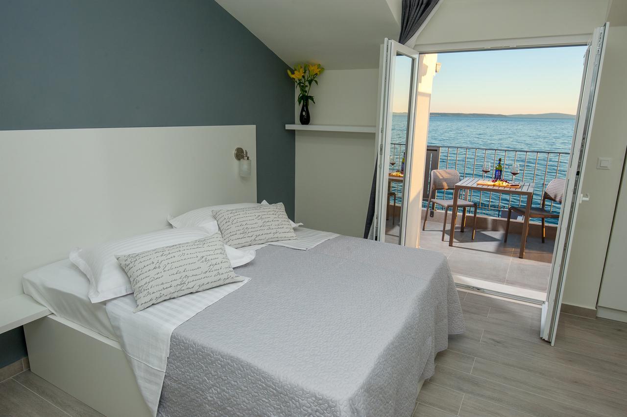 Seaside Luxury Suites Podstrana Bilik gambar